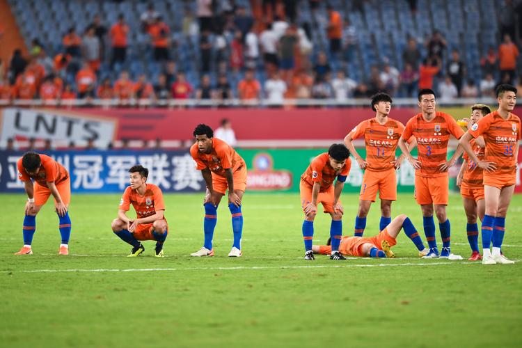 Empoli đấu Với Juventus